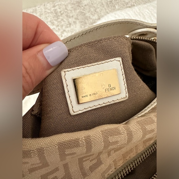 SOLD Fendi hobo shoulder bag Leather/Canvas - Picture 10 of 10